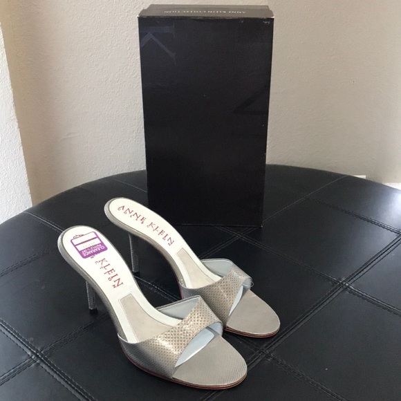 Anne Klein Collection - Picture 5 of 7